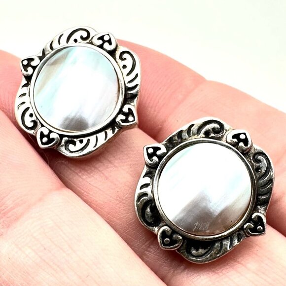 Indonesian Designer CNA Womans Earrings Sterling Silver Pearl Clip - Picture 1 of 5